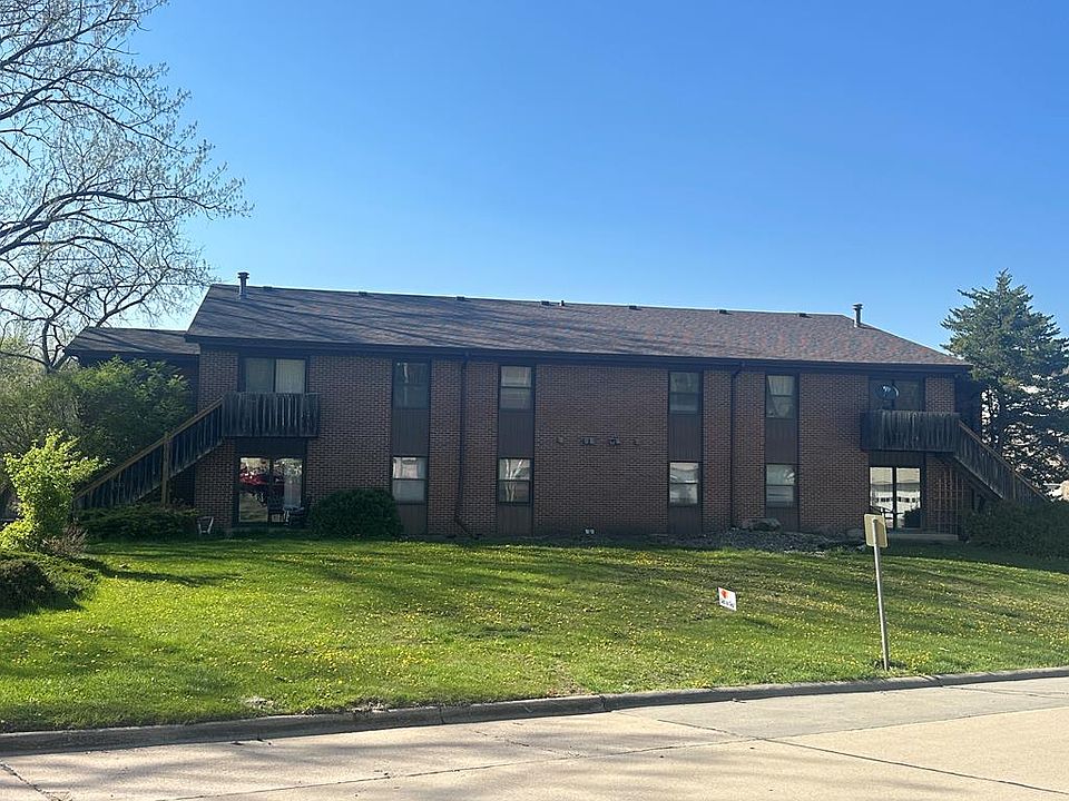 1st image of 1010-1020 Williams Dr