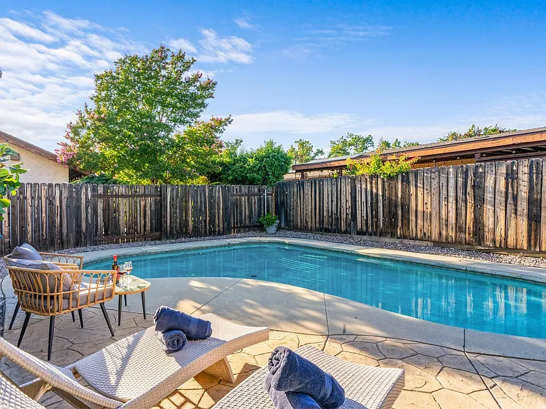 458 Las Brisas Dr — Photo 105