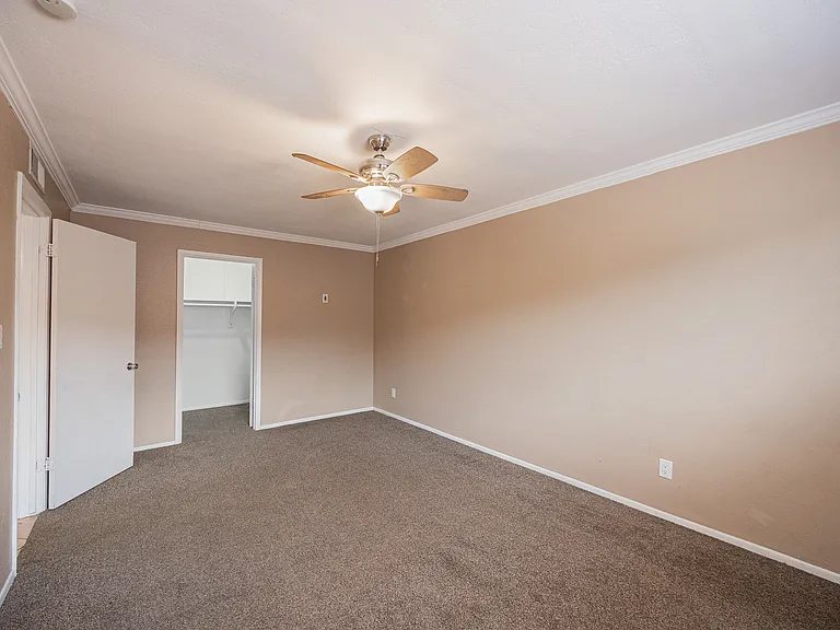 922 S Acapulco Ln #C — Photo 14