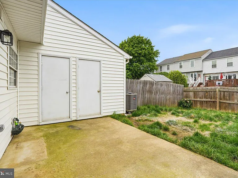 5735 Sunset View Ln — Photo 30