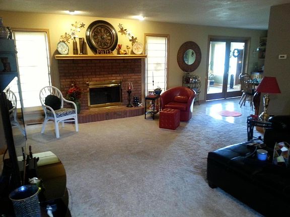 5th image of 278 Concord Crossing Dr