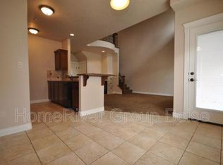 10817 W Franklin Rd, Boise, ID 83709