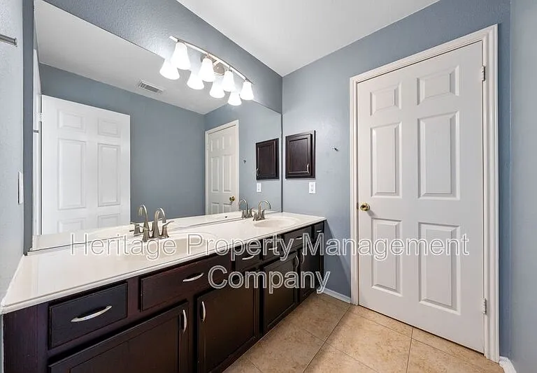 3102 Sable Xing — Photo 27