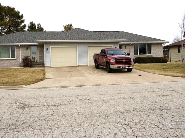 413 N Park Rd, Algoma, WI 54201