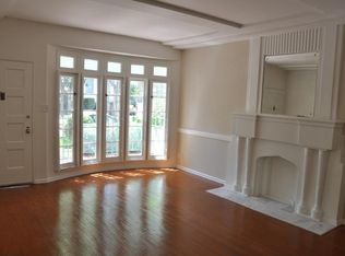 230 S Reeves Dr #A, Beverly Hills, CA 90212