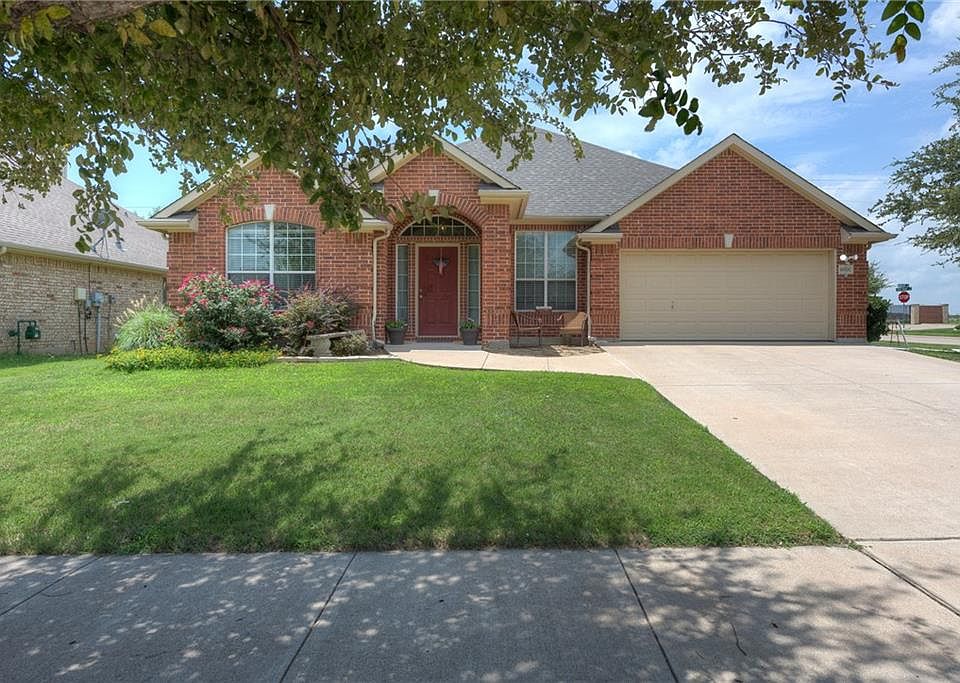 1st image of 9800 Garden Ct