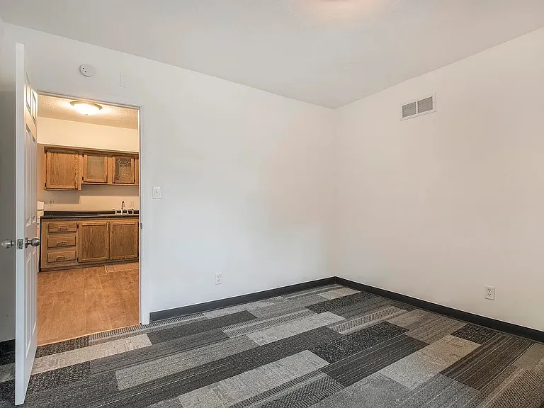 1630 S William St #1 — Photo 4