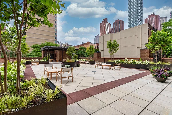 Sold by NextHome Residential | media 71