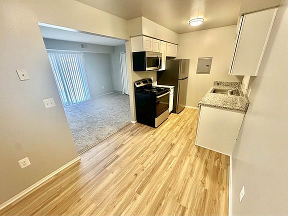 2nd image of 35470 Klix St #101