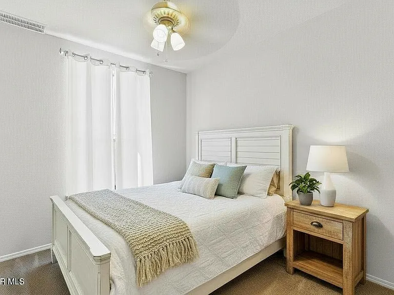6401 Franklin Ridge Dr — Photo 21