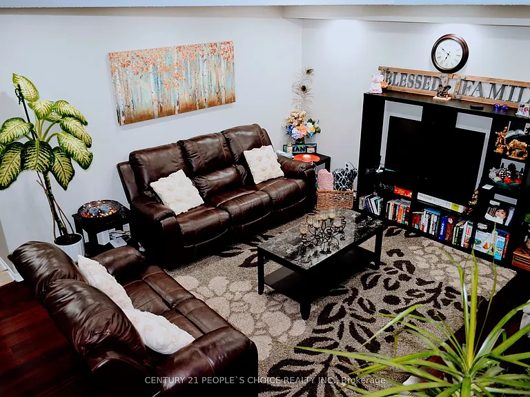 3957 Discovery Ct — Photo 3