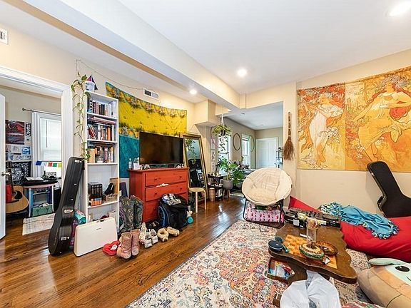 2nd image of 1566 Tremont St #2F