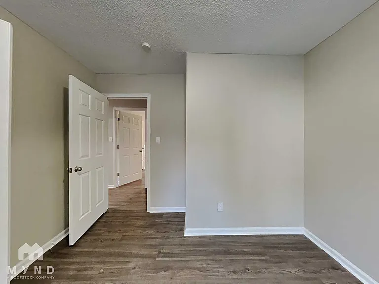 202 Indian Spring Dr — Photo 17