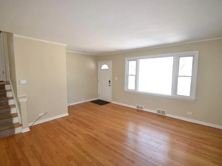 47 W Graham Ave — Photo 1