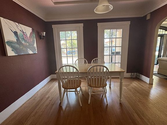 4th image of 1366 Lincoln St