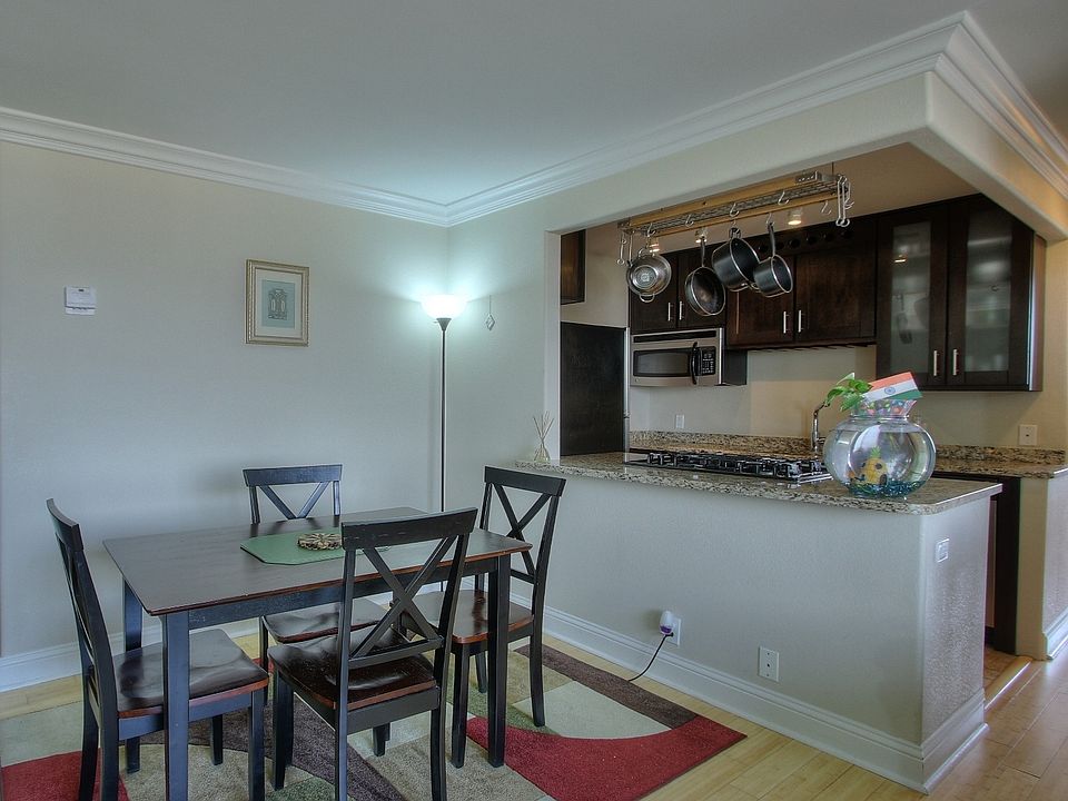 1st image of 700 E 8th St Unit 6J