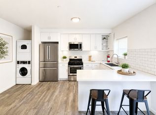 1201 W 36th Pl, Los Angeles, CA 90007