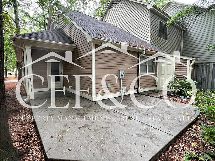 113 Inwood Ct — Photo 18