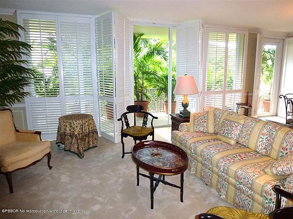 4th image of 340 S Ocean Blvd #70