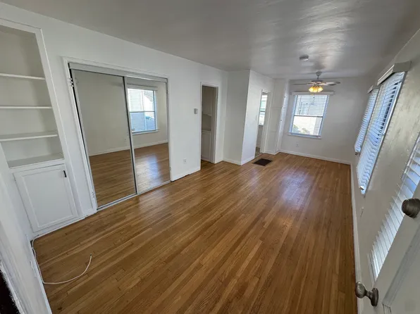 5279 E The Toledo APT 4, Long Beach, CA 90803