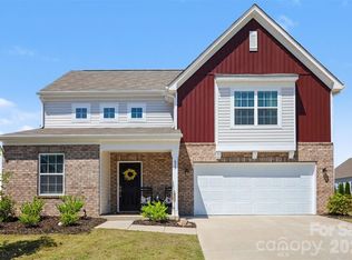 633 Mile Creek Rd, Edgemoor, SC 29712