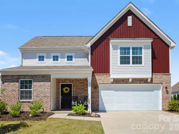 633 Mile Creek Rd, Edgemoor, SC 29712