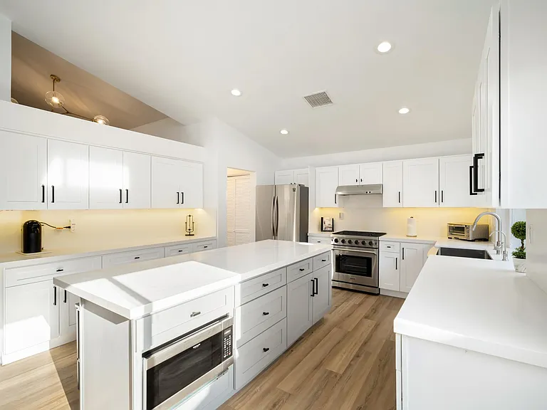 78615 Sanita Dr — Photo 10