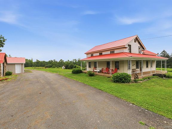 2nd image of 1103 County Road 114