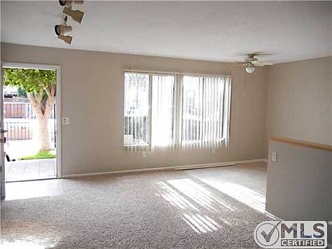5th image of 1647 Pentecost Way Unit 1