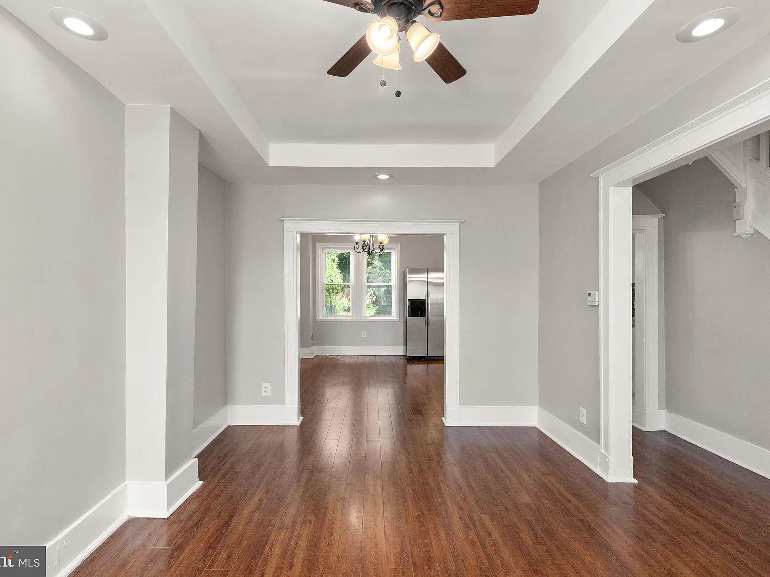 3 bed, 2.0 bath, 1664 sqft, $2,200 — Photo 4