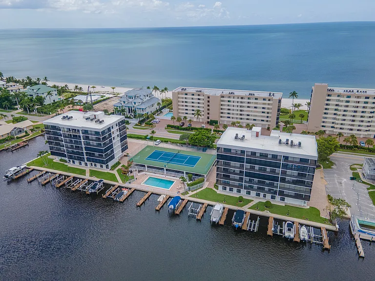 10482 Gulf Shore Dr #251 — Photo 38