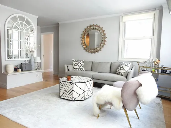 200 East 58th Street image 1 of 14