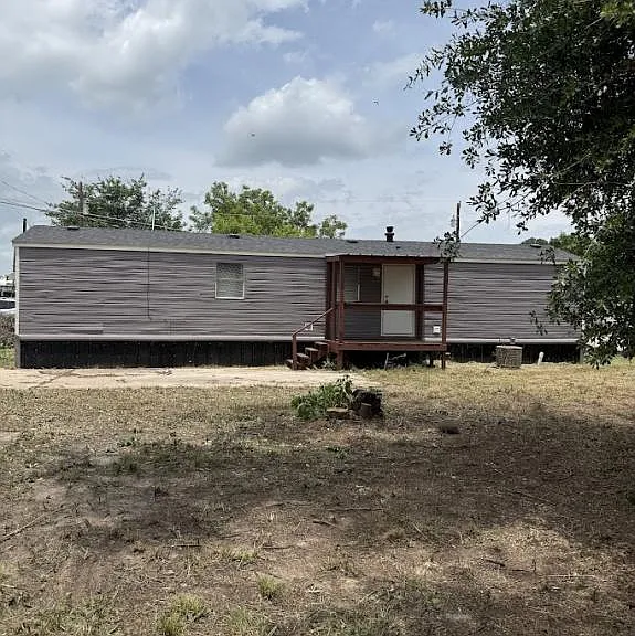 7305 Goodman Ln — Photo 5