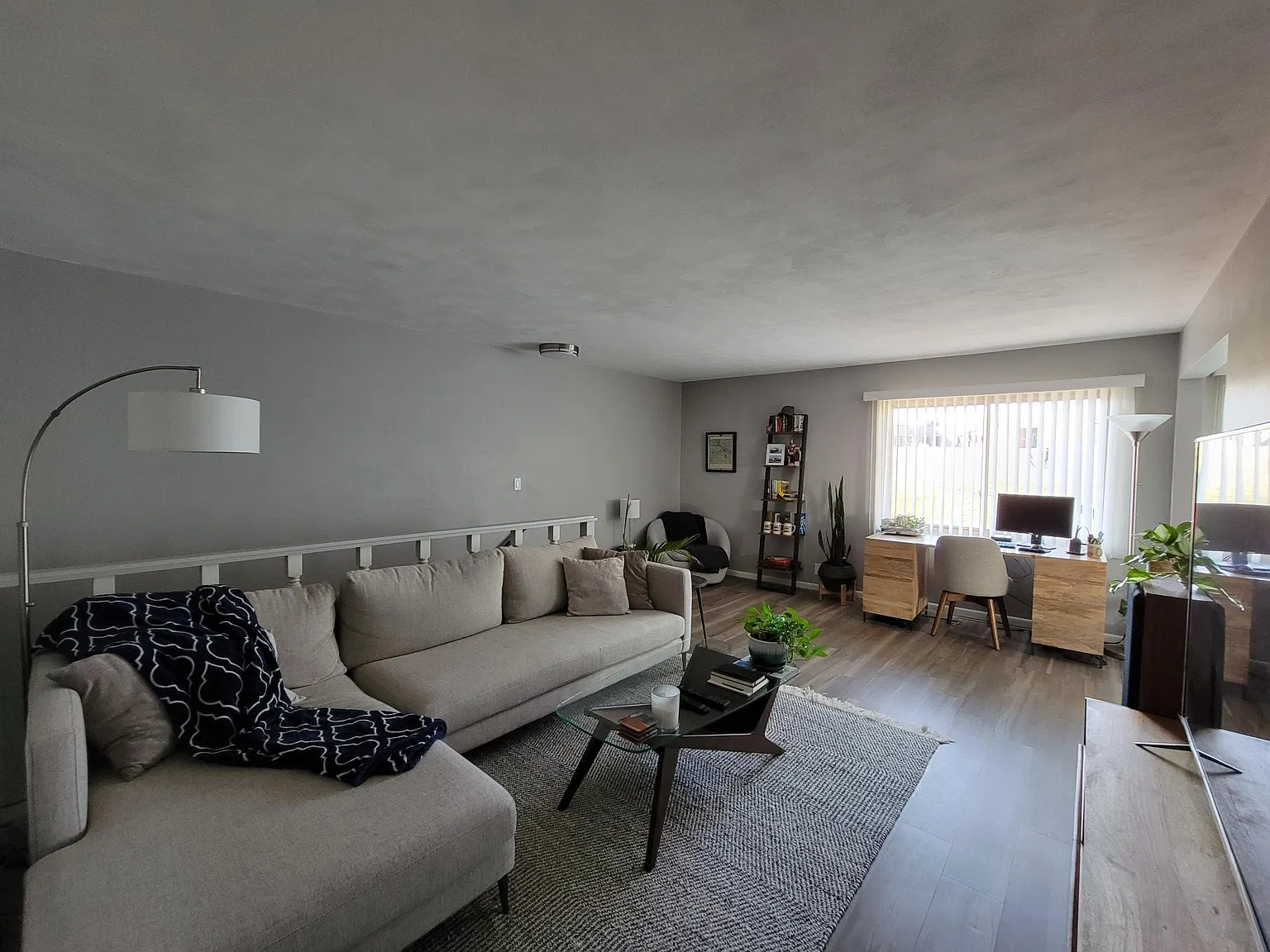 2 bed, 1.5 bath, 1476 sqft, $1,380 — Photo 3