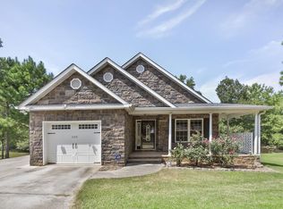 238 Blakedale Cir, Greenwood, SC 29649
