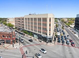 4015 N Milwaukee Ave Unit 214, Chicago, IL
