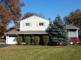 4 Alpine Pl, Colonia, NJ 07067