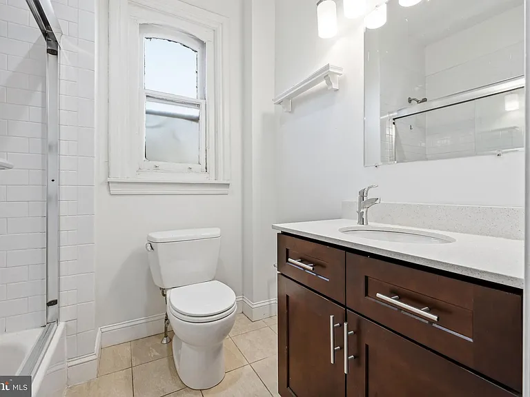 265 S 22nd St #3R — Photo 16