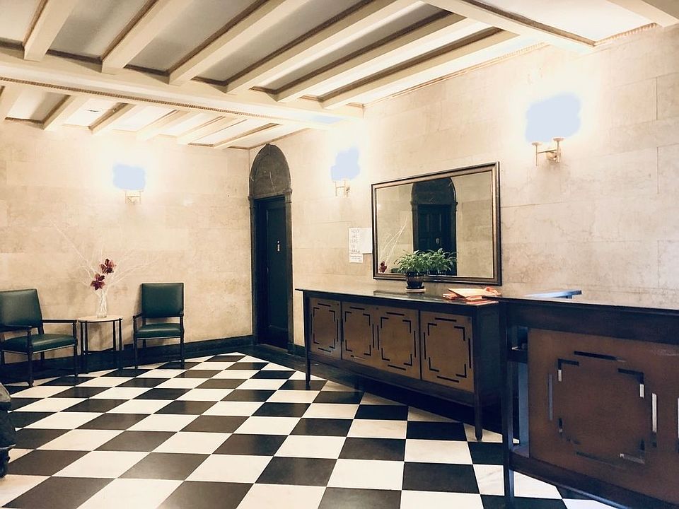 1st image of 50 Plaza St E #3CD