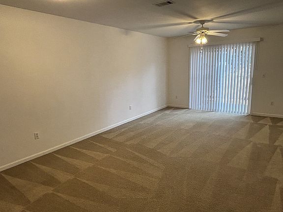 4th image of 1807 Treeline Ct