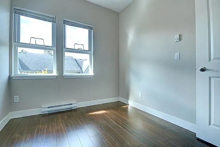 6558 Arbutus St — Photo 23