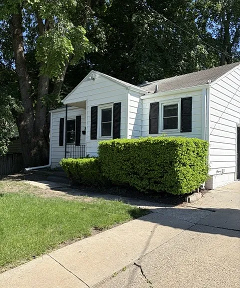 5612 New York Ave — Photo 1
