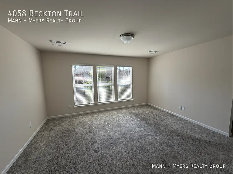 4058 Beckton Trl — Photo 6