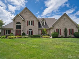 10 Whetstone Ct, Springboro, OH 45066