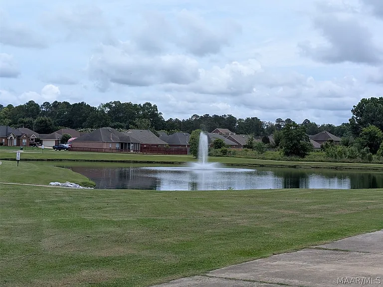 1225 Westfield Ln — Photo 31