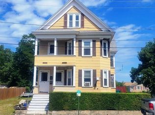 45-47 Dracut St, Lowell, MA 01854