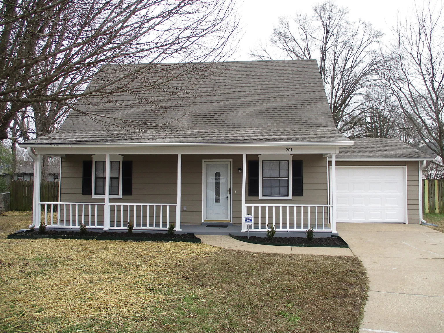 207 Parker St. Jacksonville, AR 72076 — Photo 1