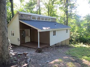 1016 Nancy Jack Rd, Gerrardstown, WV 25420