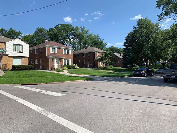 2nd image of 3038 Powhattan Pkwy #1