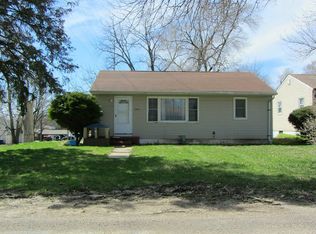 2303 Clearview St, Waterloo, IA 50707